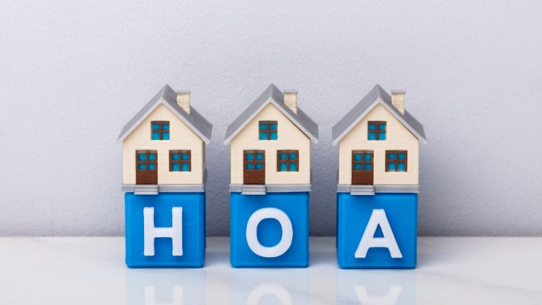 HOA