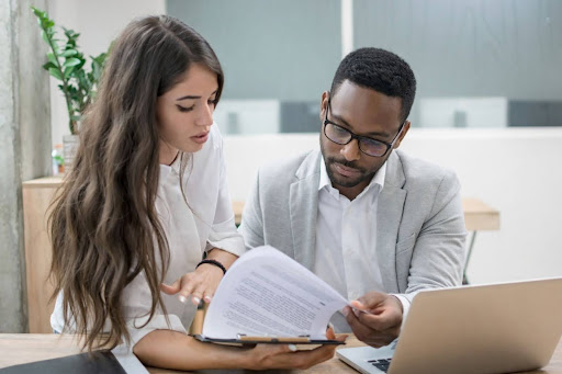 Meeting with a client to provide legal consultation for their non probate asset